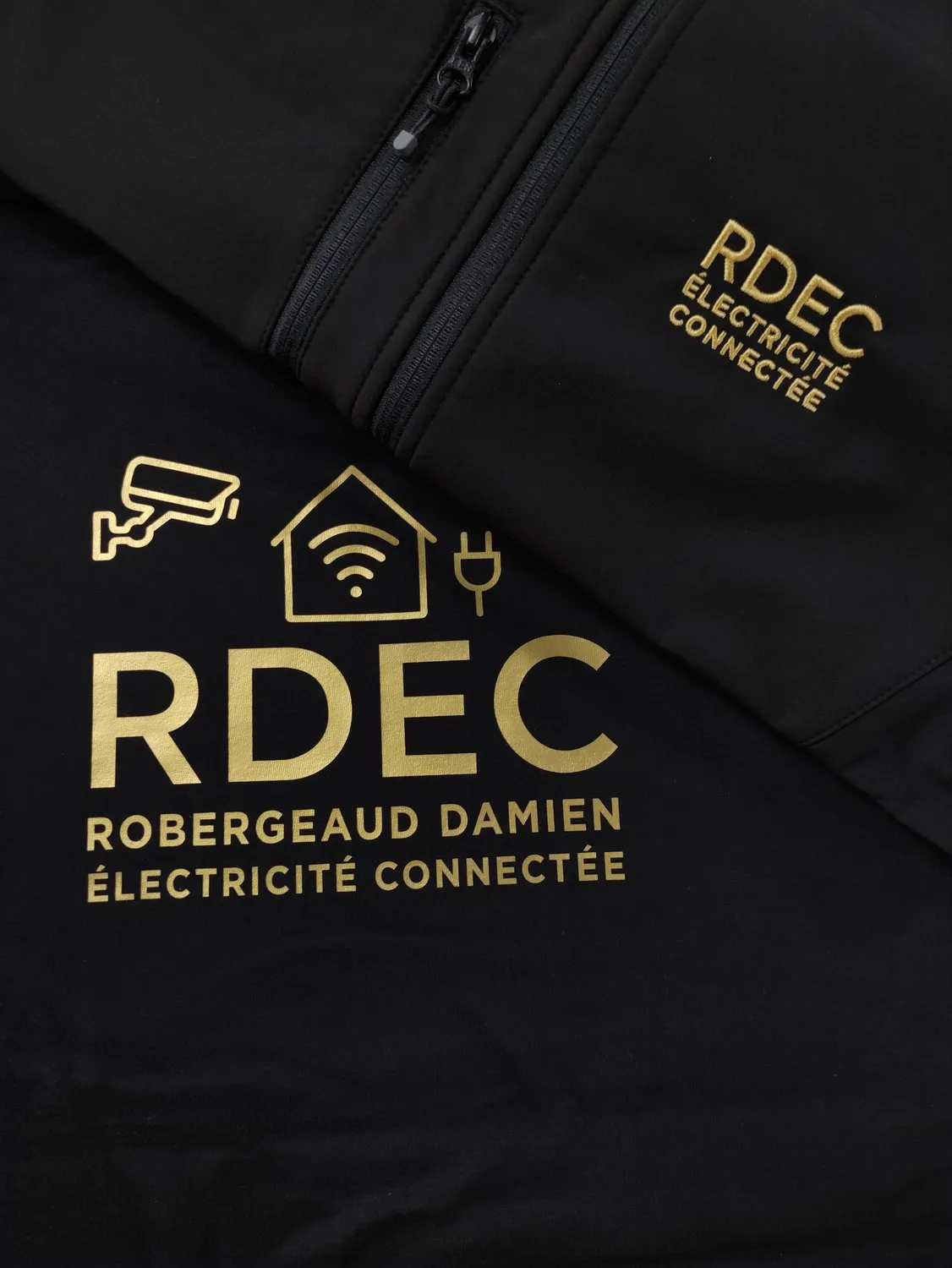 Softshell brodé RDEC ensemble